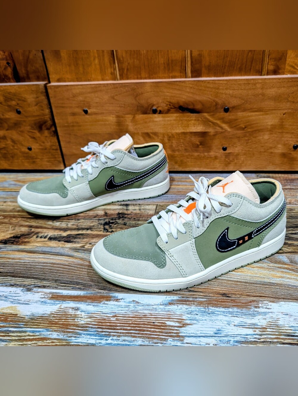Nike Air Jordan 1 Low SE Craft sneakers "Light Olive" 11.5